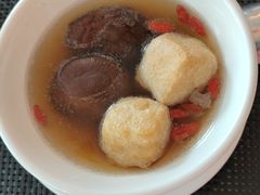 -圣丰索菲特·2 On 988 Café 自助餐厅