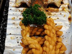 -老东镇啤酒屋海鲜加工·蒸汽海鲜·海鲜烧烤(台东店)