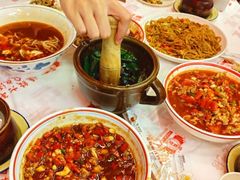 -堂瓦里·33年传统赣菜(第一街区店)