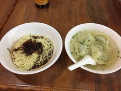-潘国仙耳光馄饨(黄家阙路店)