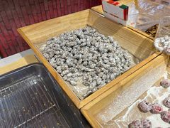 -圆门洞炒货(经一路总店)