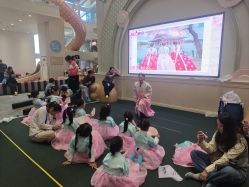 -奈尔宝·儿童乐园·亲子餐厅(华采天地店)