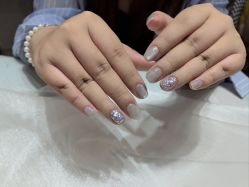 -今玥美甲美睫