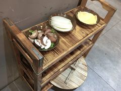 -锅来乐地锅鸡(安亭店)