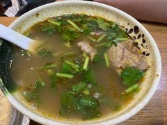 -黄阿姨锅贴大王(万航渡路店)