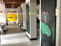 -老娘舅餐厅(黄龙体育中心店)