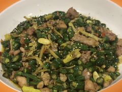 -老方桌烂蹄花川菜馆(九龙坡店)