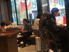 等位区-星巴克臻选(北京富力家园店)