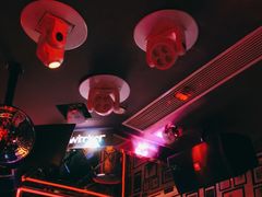 -温莎KTV(珠江路店)