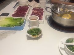 -八合里潮汕鲜牛肉火锅(上海汇智广场店)