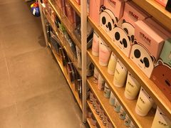 -名创优品(广西南宁江南区万达店)