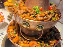 -老佛爷铜炉蛙锅(东门老街店)