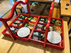 -勺子米线·云南传统小吃市集(四方街店)