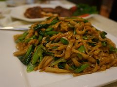 芥蓝炒粿条-御潮轩·经典潮菜