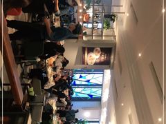 -港丽餐厅(高德置地店)