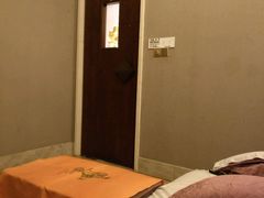-汤泉良子·沐足·颂钵疗愈·SPA(珠江新城店)