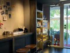 -ommo cafe(半岛城邦店)