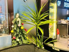 -W COLLECTIVE  DESSERT SHOP