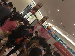 等位区-哈根达斯(深圳海岸城店)