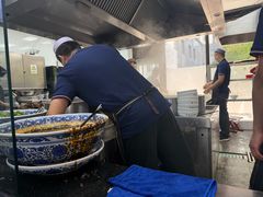 -陇上全荟兰州传统牛肉面(延吉路店)