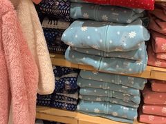 -优衣库(东莞汇一城店)