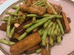 拍蒜紫苏豆角茄子-五号茶居·新派粤菜·岭南五号酒店(沿江中路店)