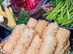 -湊湊火锅·茶憩(颐堤港店)