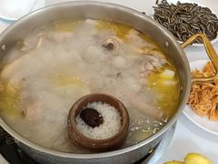 -朴小妹人参鸡汤火锅(长白山万达店)