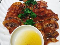 -品悦酒店(三林古镇店)