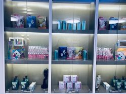 -咪咪专业脱毛连锁机构