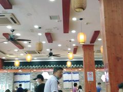 大堂-荣华基·现炒快餐(肇嘉浜路店)