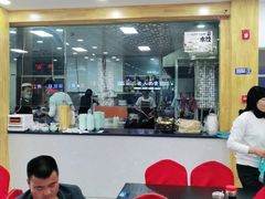 大堂-撒拉人家.酸菜牦牛肉火锅