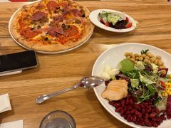 -城市大道红炉披萨烘焙坊