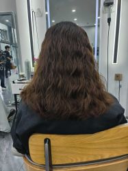 -藤野造型烫染·漂发
