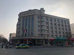 -西港航空酒店(银川南门广场机场巴士店)