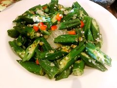 蒜蓉粉絲蒸秋葵-上楼私房菜(院士路店)