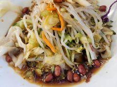 -关陇秦脉凉皮·油泼面(工农路圆融广场店)