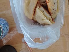 -黄阿姨锅贴大王(万航渡路店)