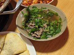 -大众跷脚牛肉馆·非遗传承单位(峨眉山店)