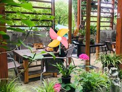 -谷咖啡·鲜花绿植花园餐厅
