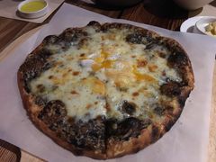 松露披萨-Mercato莫卡多露台餐厅与酒吧(K11店)