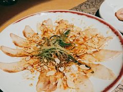薄切鲜鱼片-穹六人间 people 6(岳阳路店)