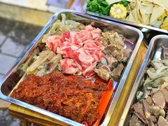 -金鼎雪山牦牛杂火锅(理县总店)