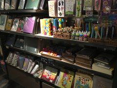-酷乐潮玩(城西银泰城店)
