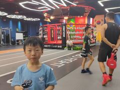 -成杰格斗·拳击·柔术·防身术(建设路店)