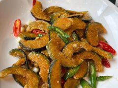 -连鹭海鲜·海肠捞饭·海胆饭(星海店)