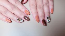 -沫儿·美甲美睫·半永久·皮肤管理