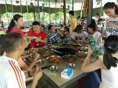 -松山湖南湖湾露营营地