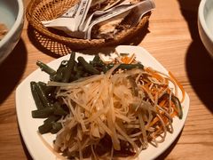 -味绝西面