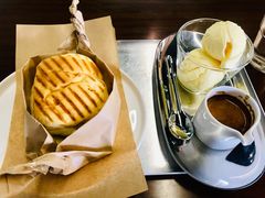 冰淇淋咖啡-山下C5cafe(惠通时代广场店)